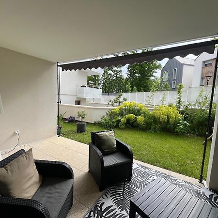 Cosygreen77 Modern Apartment With Garden And Parking ماني لو أونغر المظهر الخارجي الصورة