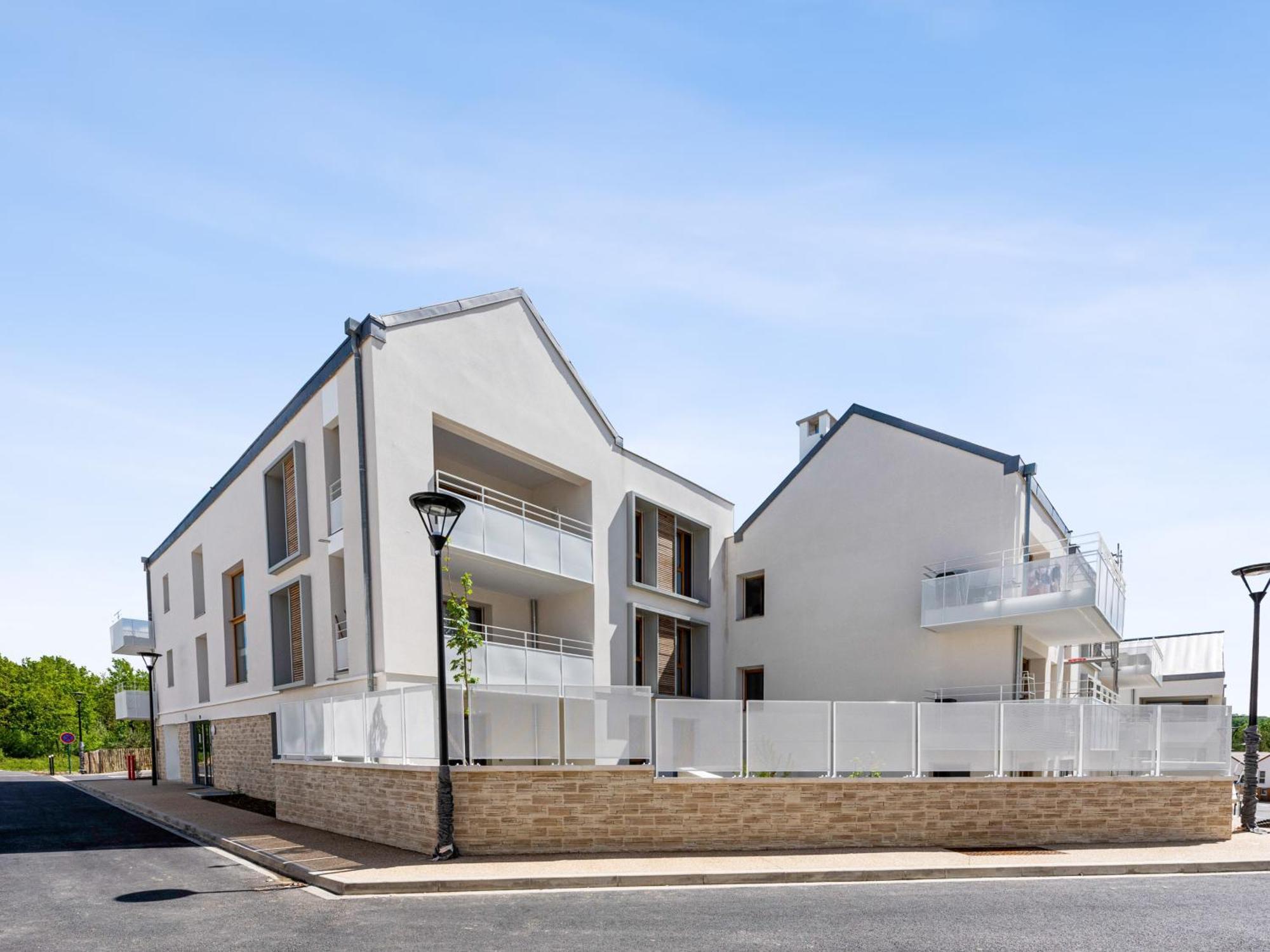 Cosygreen77 Modern Apartment With Garden And Parking ماني لو أونغر المظهر الخارجي الصورة