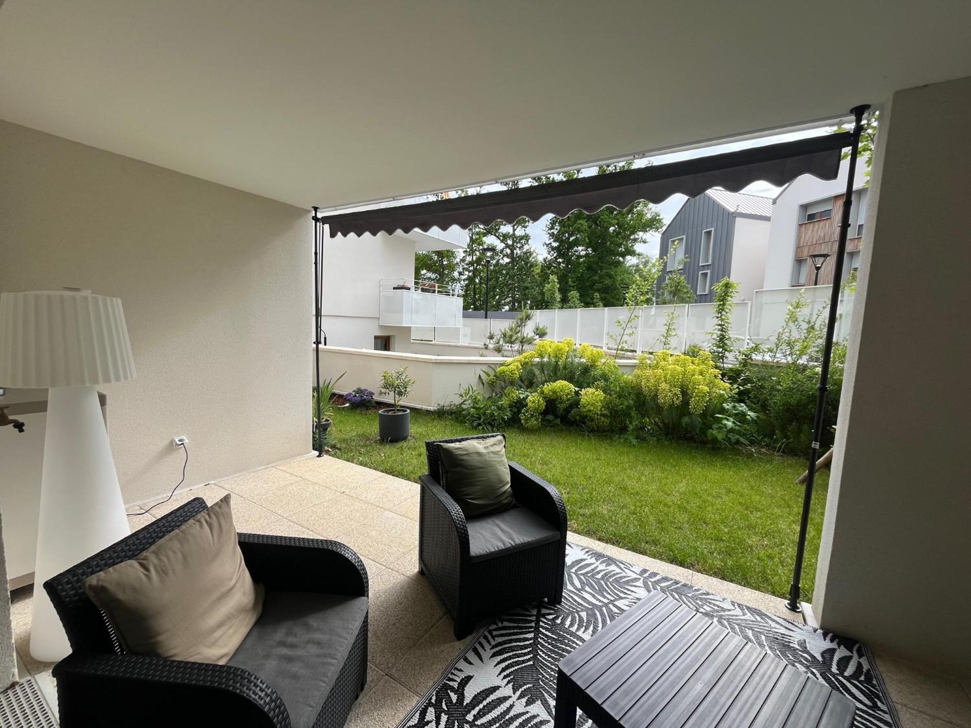 Cosygreen77 Modern Apartment With Garden And Parking ماني لو أونغر المظهر الخارجي الصورة